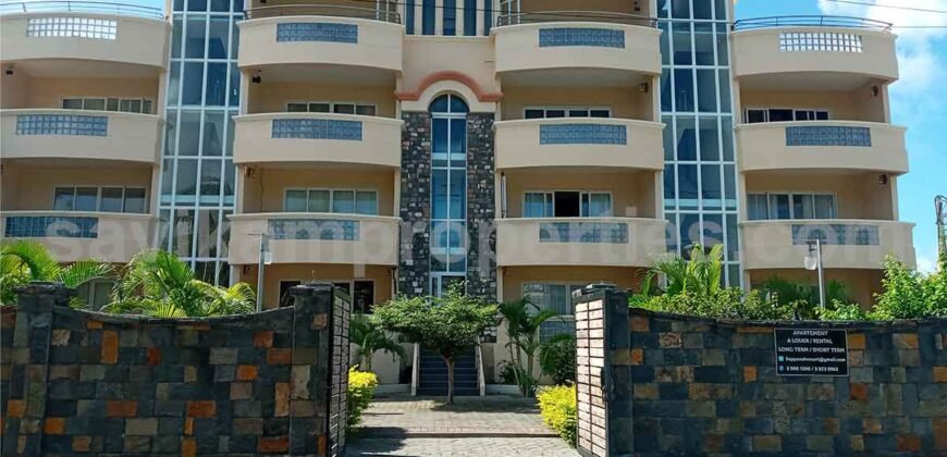 BLUE BAY (Grant Port) High standing PENTHOUSES for sale – 50 meters from the beach – beautiful view on the lagoon