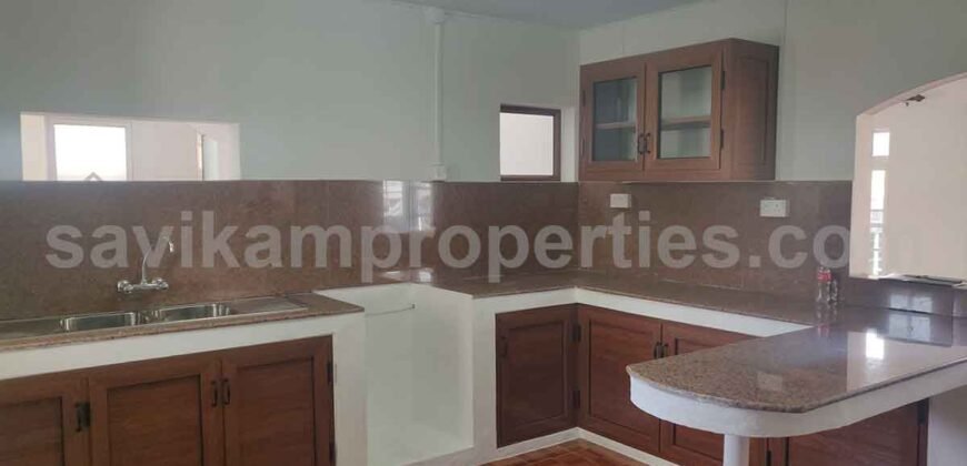 CLAIRFONDS (Brown Sequard Ave) Brand new apartment for rent on the 1st floor with direct access to the roof