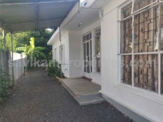 QUATRE BORNES – INDIVIDUAL HOUSE FOR RENT – IDEAL FOR COMMERCIAL OR RESIDENTIAL