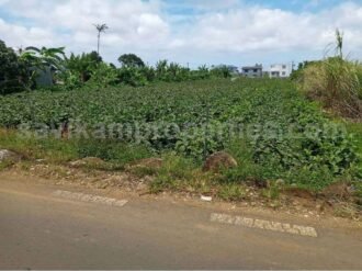 BELLE TERRE (Cinq Arpents road) – Residential land for sale – UNIQUE OCCASION – BEST PRICE
