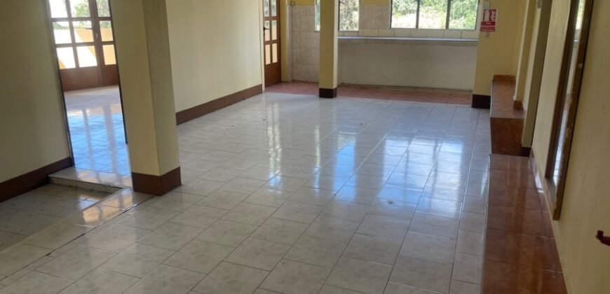 Building For Hostel for Rent in Boundary – Rose Hill