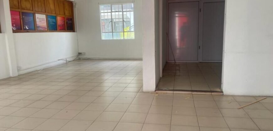 Building For RENT – MON DESIR