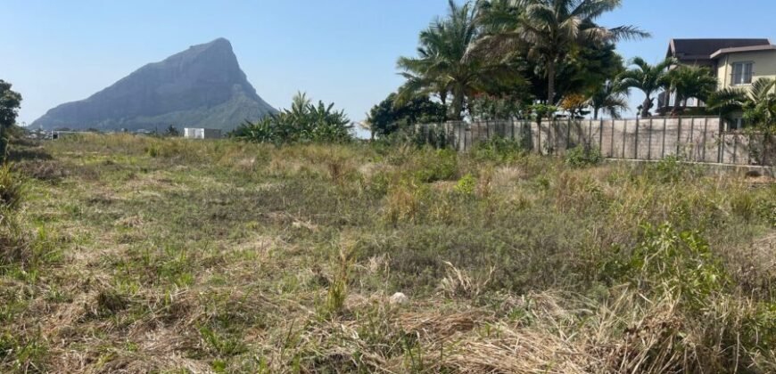 Land for Sale @ CANDOS – SOLFERINO – BASSIN