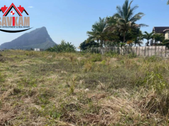 Land for Sale @ CANDOS – SOLFERINO – BASSIN