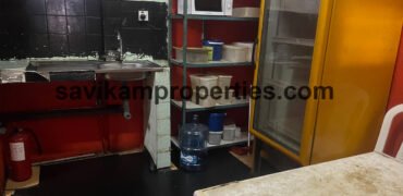 Commercial building to rent at Boundary