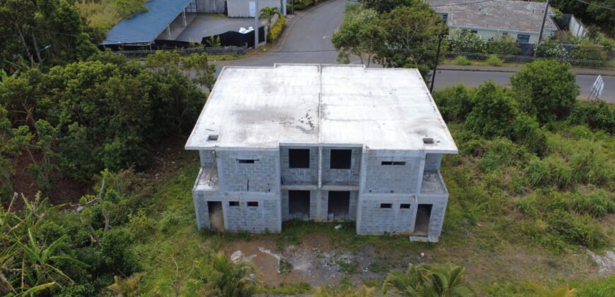 Duplex for sale at Highlands