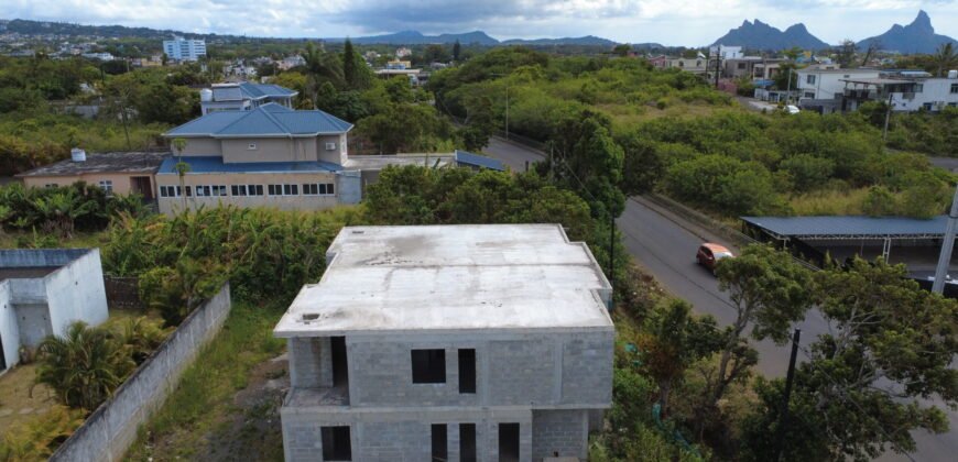 Duplex for sale at Highlands