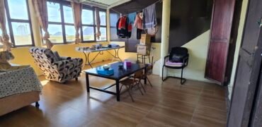 House for Sale – Candos