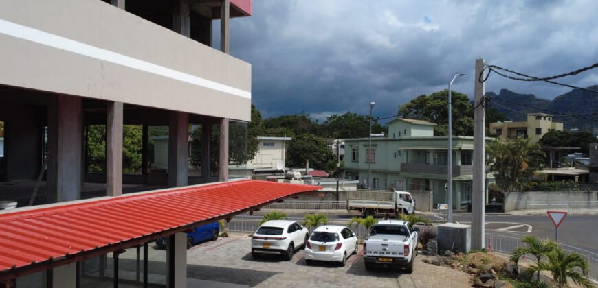 COMMERCIAL BUILDING FOR RENT