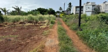 LAND FOR SALE — Pointe aux Piments