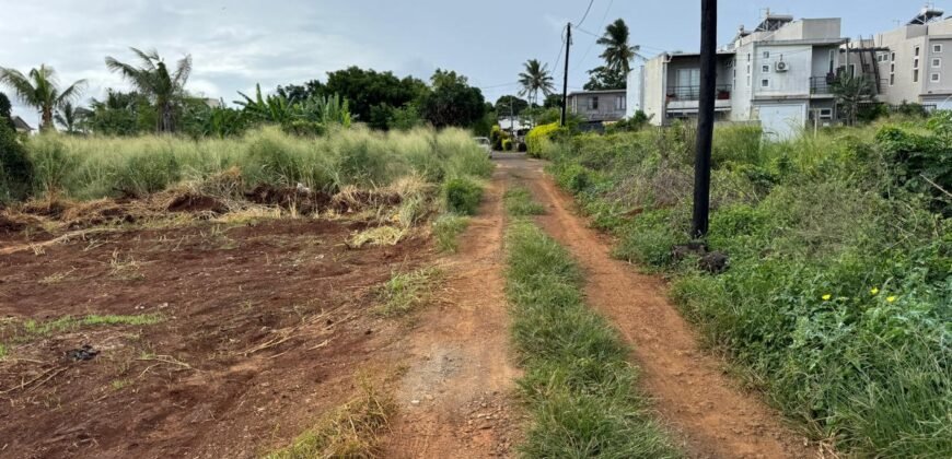 LAND FOR SALE — Pointe aux Piments