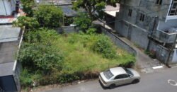 Residential–commercial plot available in Bassin la Louise,