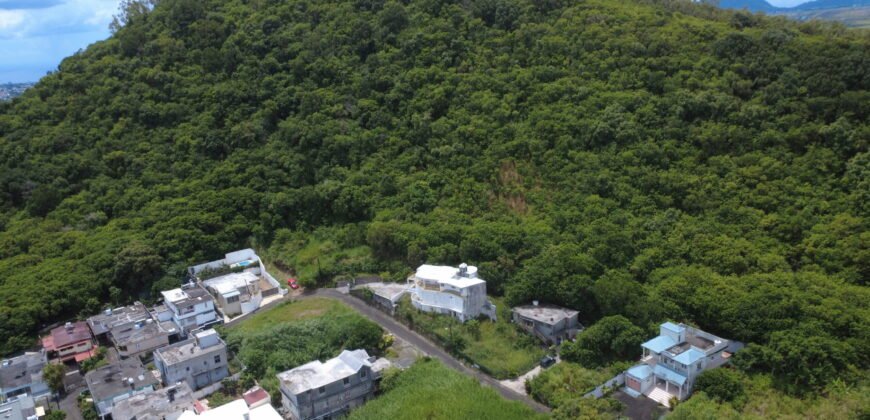 RESIDENTIAL LAND FOR SALE – CANDOS / QUATRE BORNES