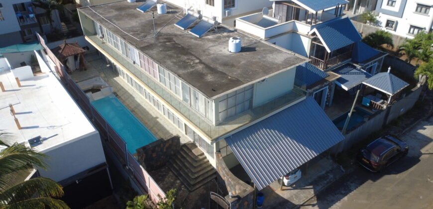 FOR SALE – 2 MODERN APARTMENTS IN FLIC EN FLAC, MAURITIUS