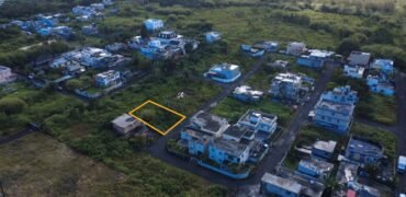 RESIDENTIAL LAND FOR SALE IN 16ème Mille, Mauritius