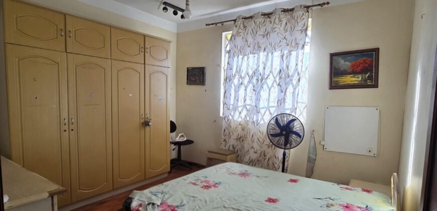 Spacious 6-Bedroom House for Rent in Candos