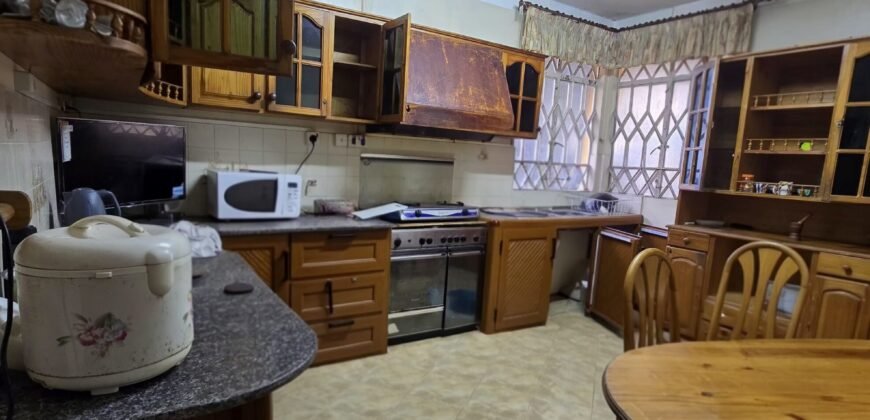 Spacious 6-Bedroom House for Rent in Candos