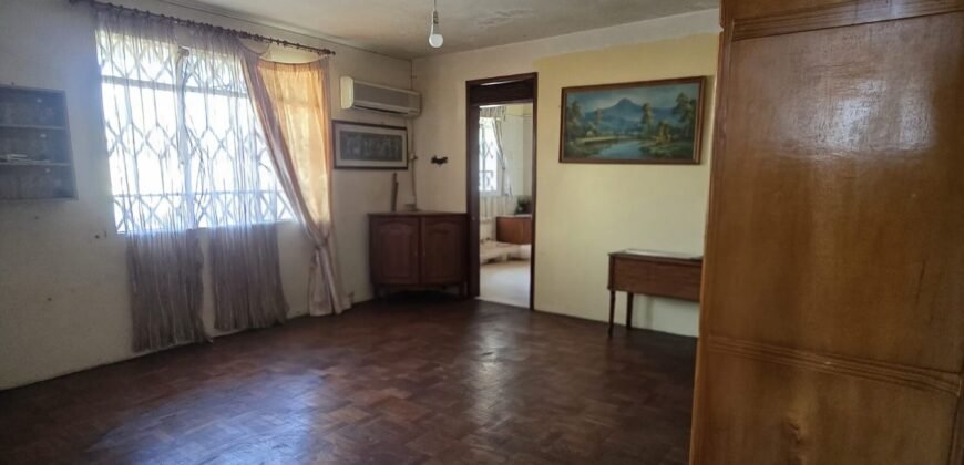 Spacious 6-Bedroom House for Rent in Candos