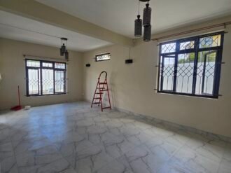 SPACIOUS 4-BEDROOM PROPERTY FOR RENT – VIEUX QUATRE BORNES