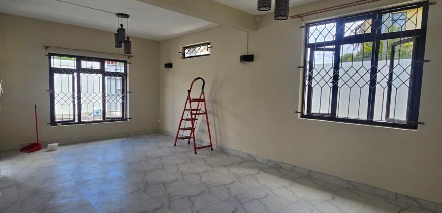 SPACIOUS 4-BEDROOM PROPERTY FOR RENT – VIEUX QUATRE BORNES