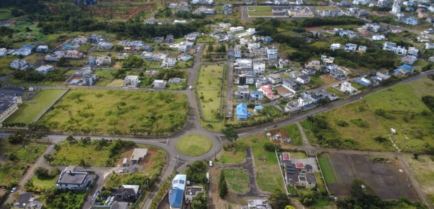 RESIDENTIAL LAND FOR SALE Hermitage / Les Plaines de l’Ermitage