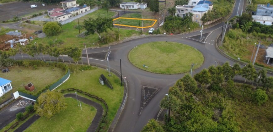 RESIDENTIAL LAND FOR SALE Hermitage / Les Plaines de l’Ermitage