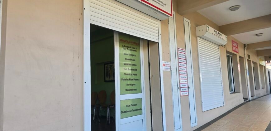 COMMERCIAL SPACE FOR SALE – CANDOS, QUATRE BORNES